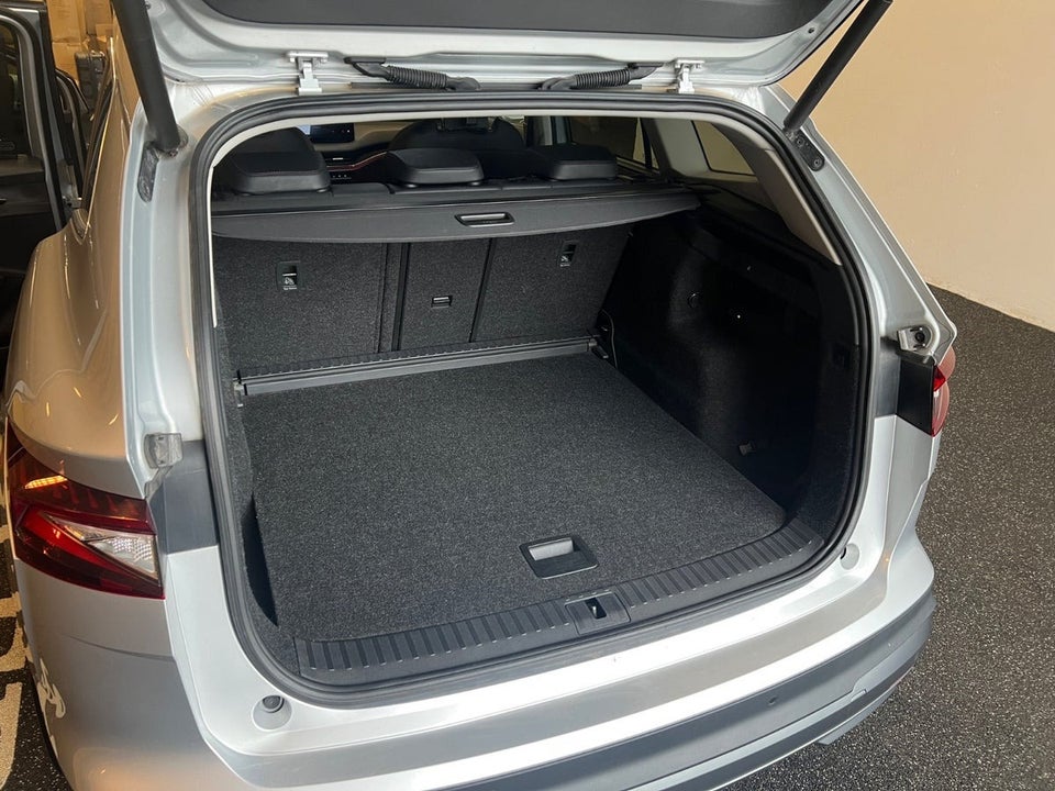 Skoda Enyaq 80 iV Suite 5d