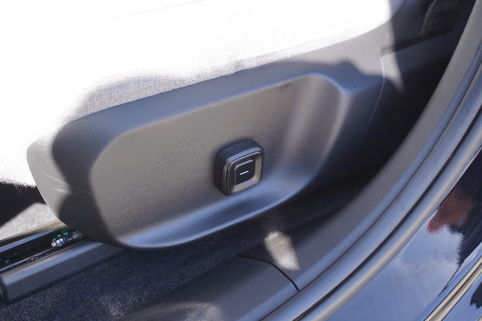 Volvo EX30 Extended Range Ultra 5d