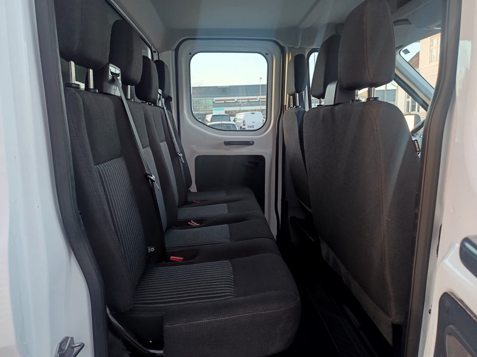 Ford Transit 350 L3 Chassis 2,0 TDCi 130 Mandskabsvogn Trend FWD 4d