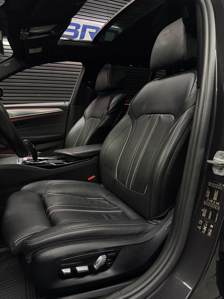 BMW 530d 3,0 Touring M-Sport xDrive aut. 5d