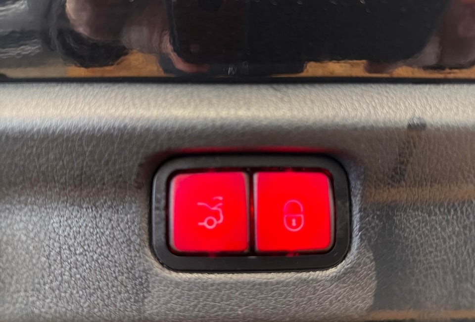 Mercedes EQE300 AMG Line 4d