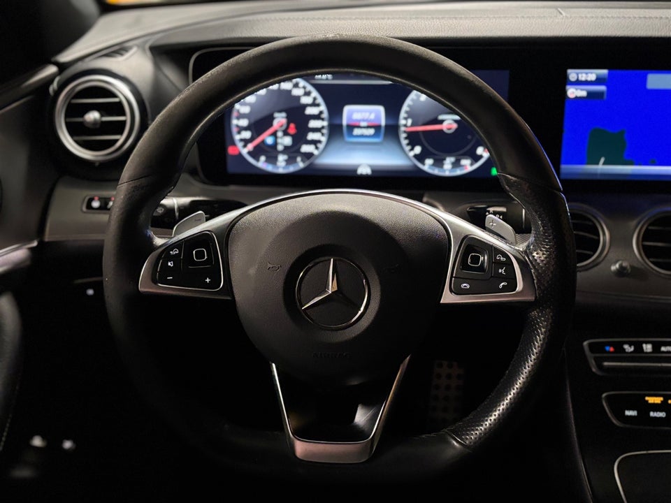 Mercedes E220 d 2,0 AMG Line stc. aut. Van 5d