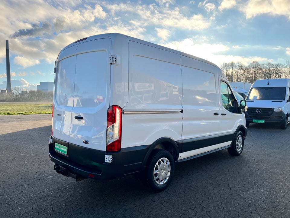 Ford Transit 350 L2 Van 2,0 TDCi 130 Trend H2 FWD