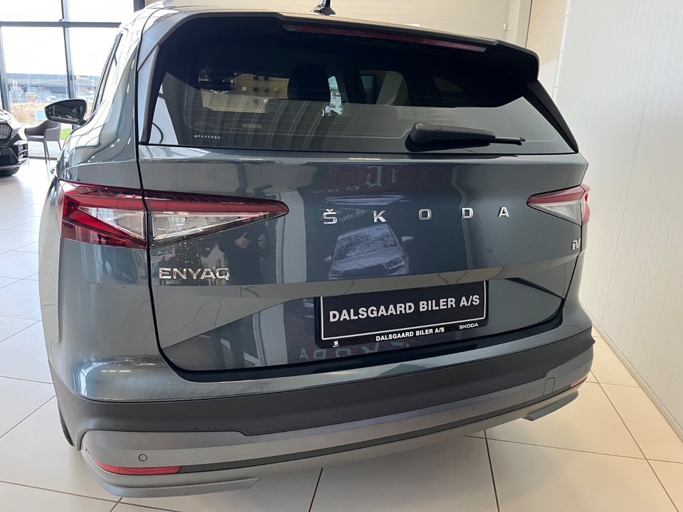 Skoda Enyaq 60 iV Loft 5d