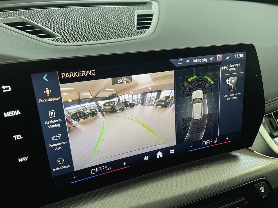 BMW iX1 eDrive20 M-Sport 5d