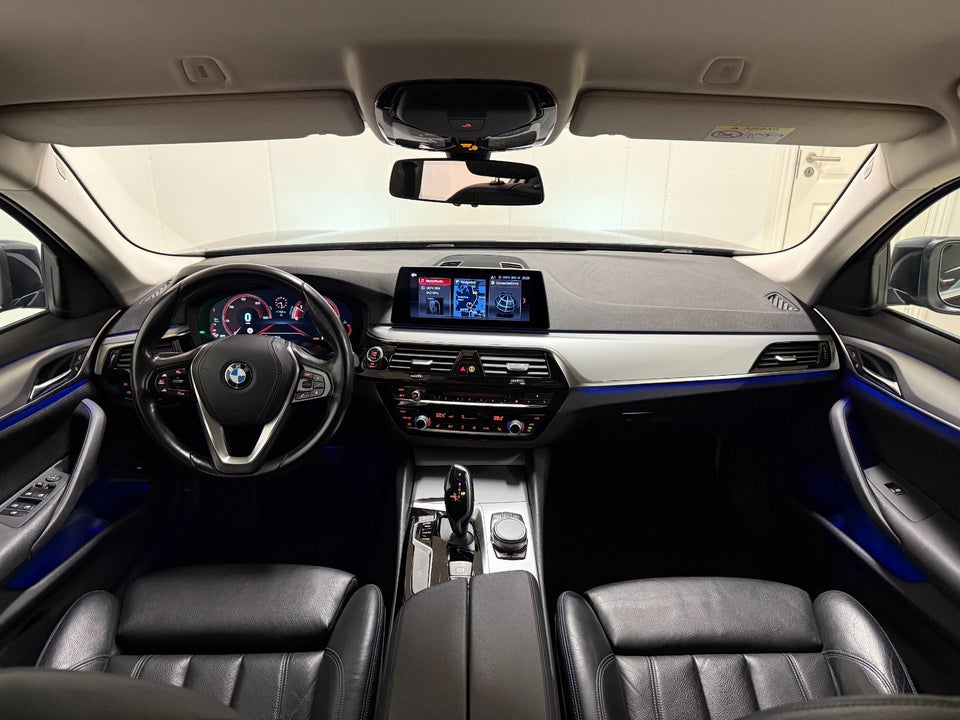 BMW 520d 2,0 Touring Connected aut. 5d