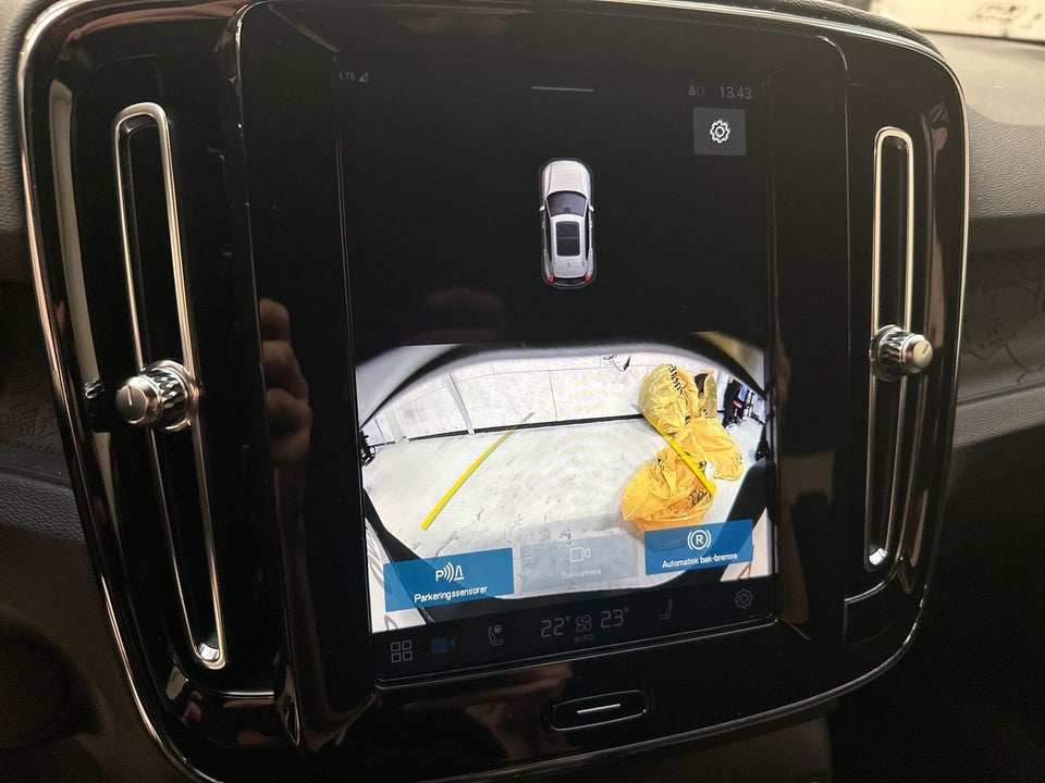 Volvo XC40 ReCharge Extended Range Core 5d