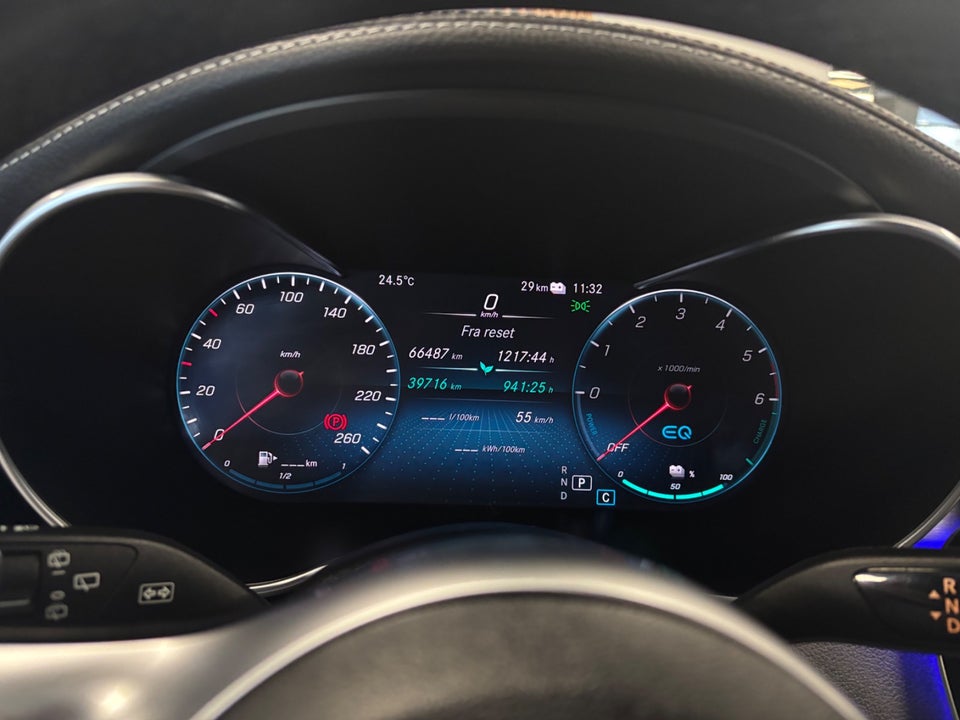 Mercedes C300 de 2,0 AMG Line Night Edition stc. aut. 5d