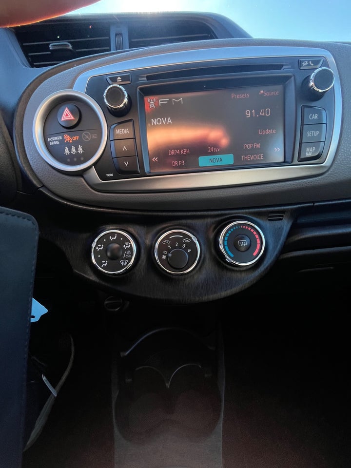 Toyota Yaris 1,0 VVT-i T2 Touch 5d