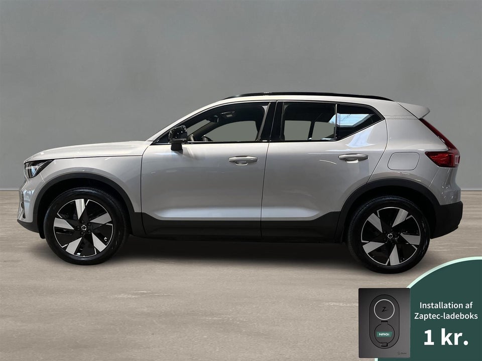 Volvo XC40 Standard Range Plus 5d