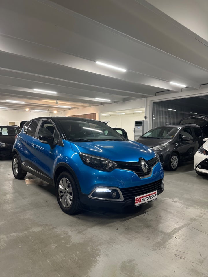 Renault Captur 0,9 TCe 90 Expression 5d