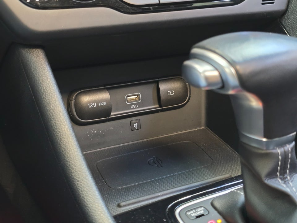 Kia Niro 1,6 PHEV Advance DCT 5d