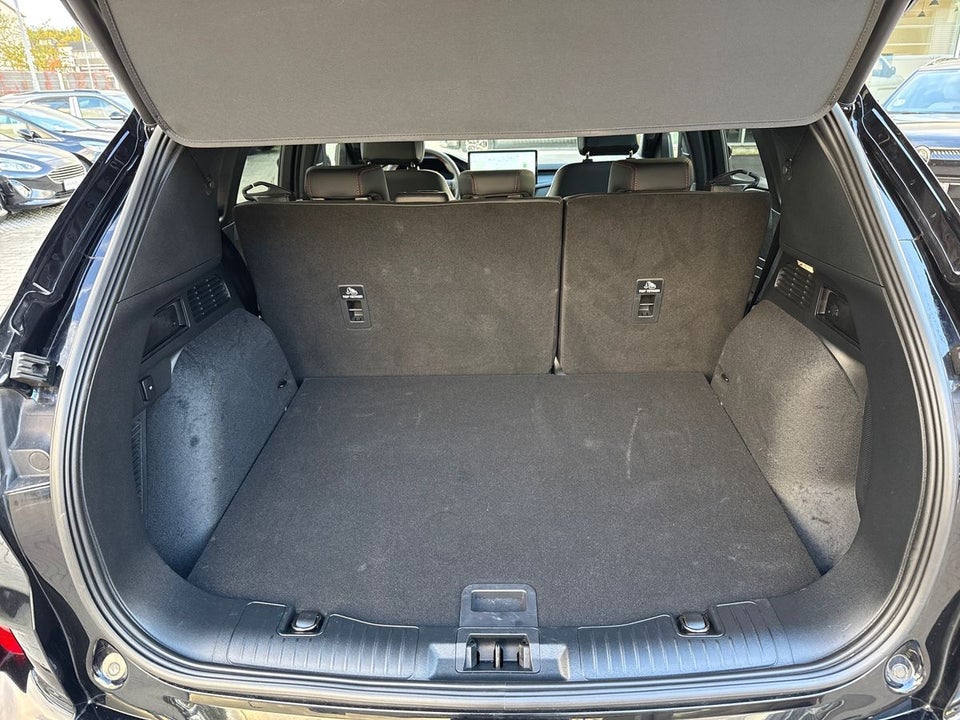 Ford Kuga 2,5 PHEV ST-Line X CVT 5d