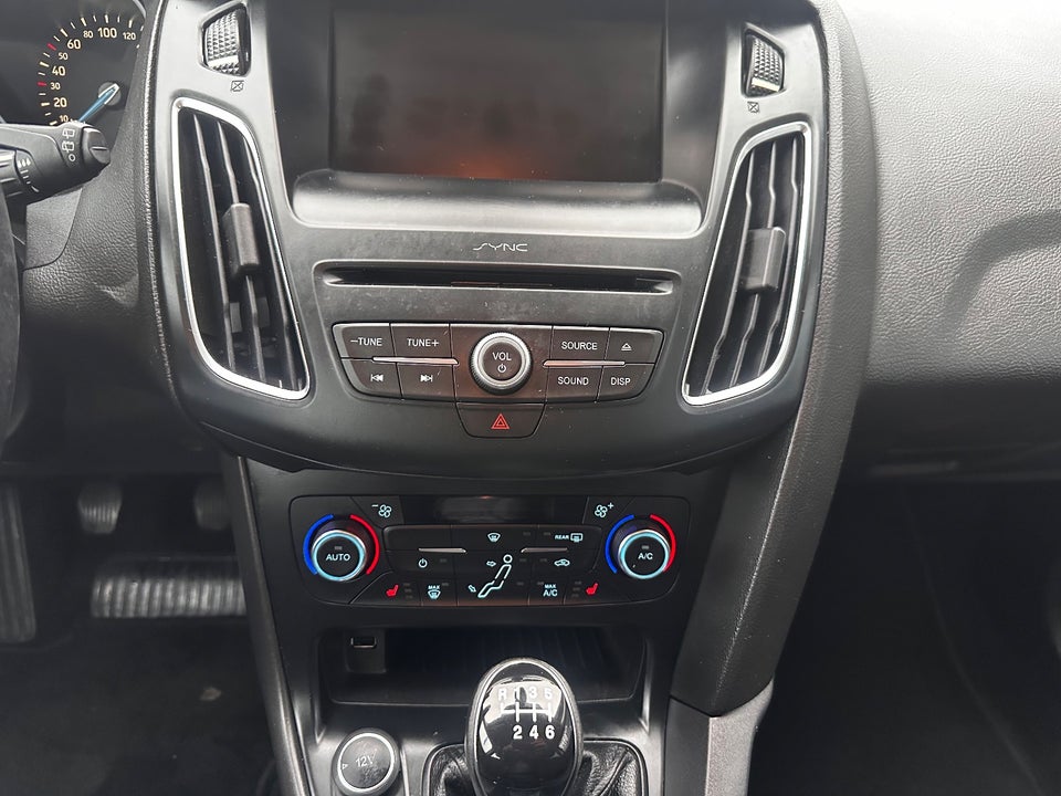 Ford Focus 1,0 SCTi 125 Business stc. 5d