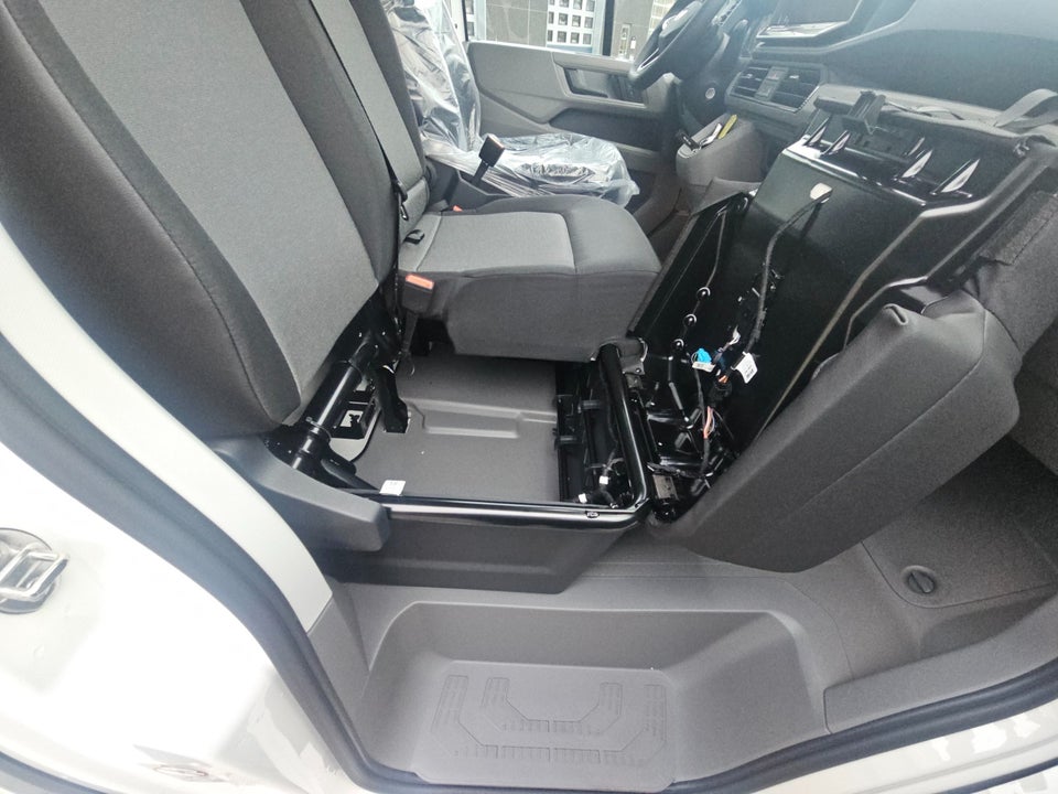 MAN TGE 2,0 3.180 Kassevogn L3H3 aut. FWD