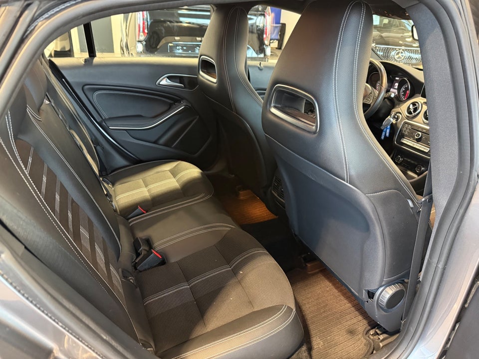 Mercedes CLA200 1,6 Shooting Brake 5d