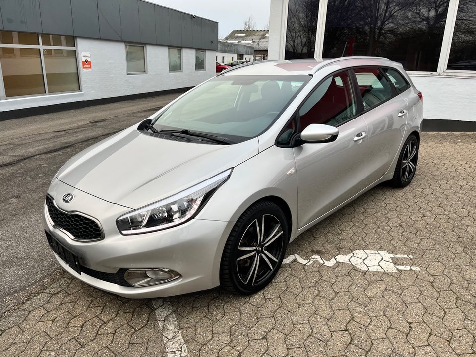 Kia Ceed 1,6 CRDi 128 Limited SW 5d