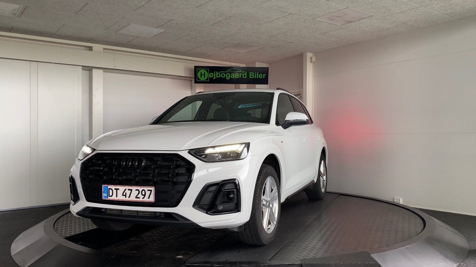 Audi Q5 50 TFSi e S-line quattro S-tr. 5d