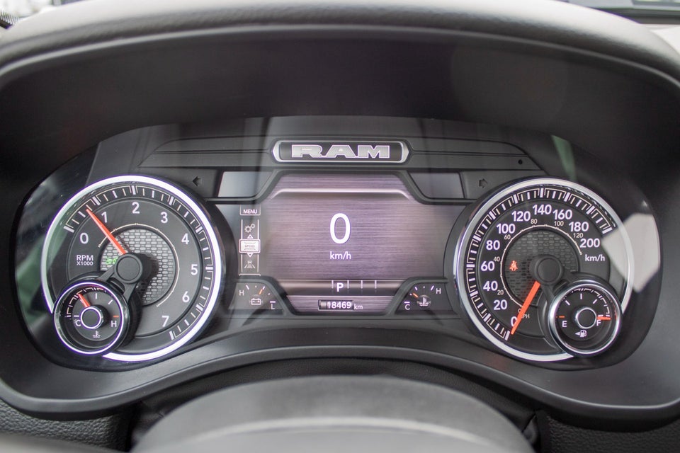 Dodge RAM 1500 3,0 Big Horn Night aut. 4d