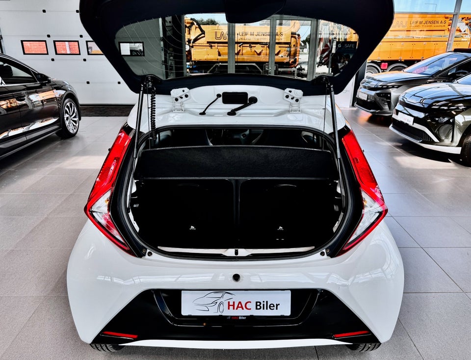 Toyota Aygo 1,0 VVT-i x-cellence 5d