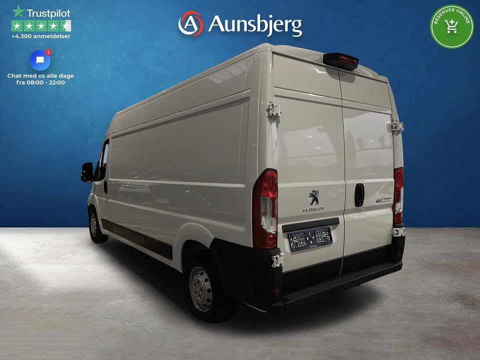 Peugeot e-Boxer 435 70 L3H2 Premium Van