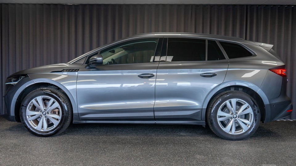 Skoda Enyaq 60 iV Loft 5d