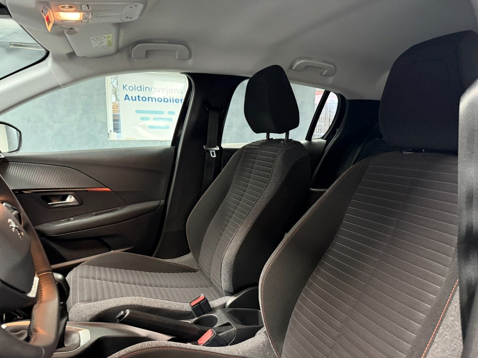 Peugeot 208 1,2 PureTech 75 Like 5d