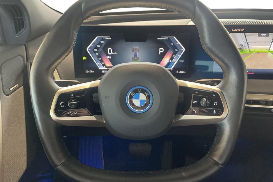 BMW iX xDrive40 Sport 5d