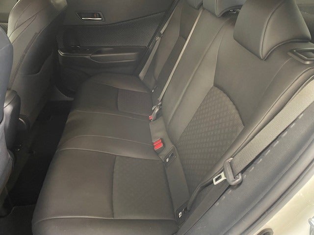 Toyota C-HR 1,8 Hybrid C-LUB Premium CVT 5d