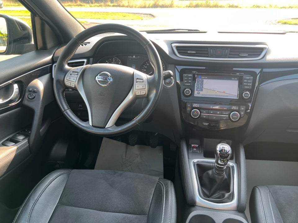 Nissan Qashqai 1,5 dCi 110 N-Vision 5d