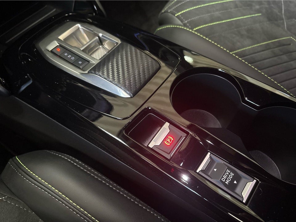 Peugeot e-2008 54 GT 5d