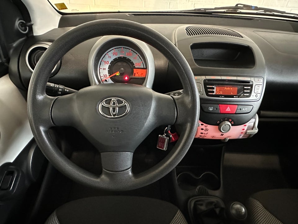 Toyota Aygo 1,0 VVT-i T2 Air Connect 5d