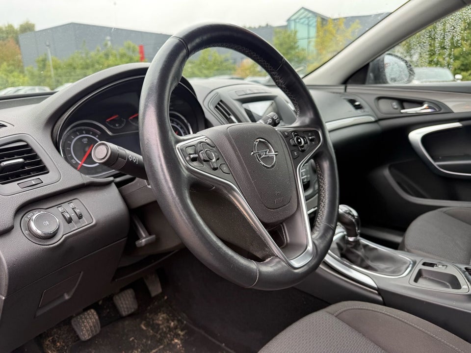 Opel Insignia 1,4 T 140 Edition Sports Tourer eco 5d