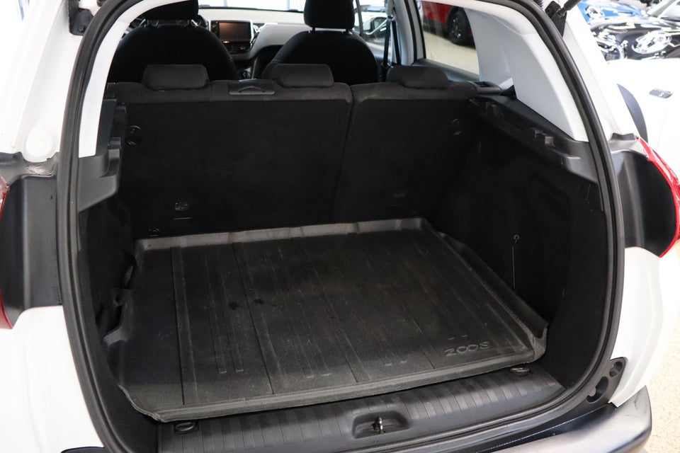 Peugeot 2008 1,2 VTi 82 Active 5d