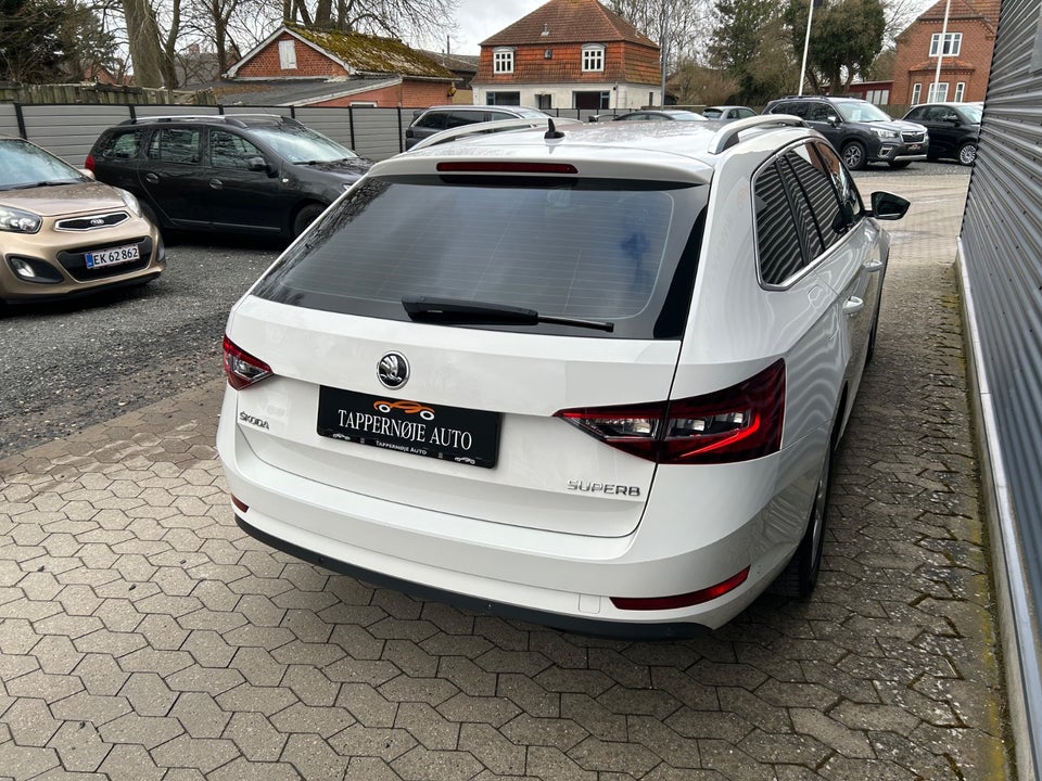 Skoda Superb 1,4 TSi 150 Style Combi DSG 5d