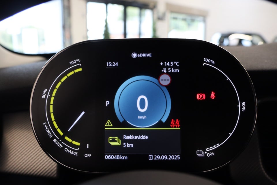 MINI Cooper SE Essential 3d