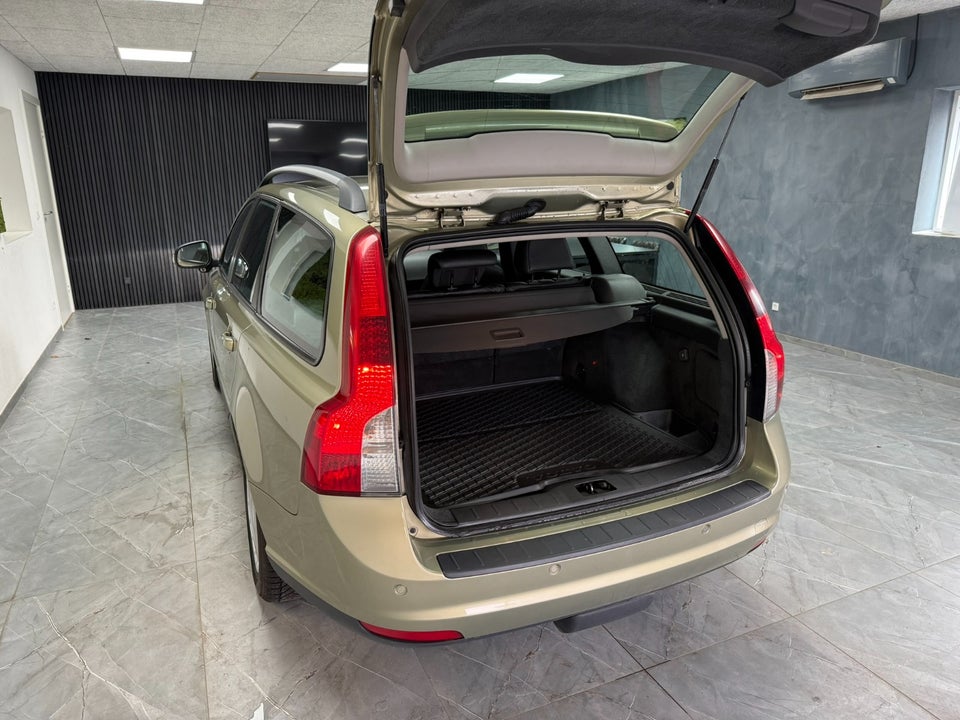Volvo V50 1,6 D DRIVe 5d