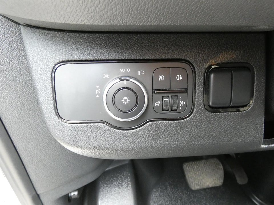 Mercedes Sprinter 319 3,0 CDi A2 Kassevogn aut. RWD