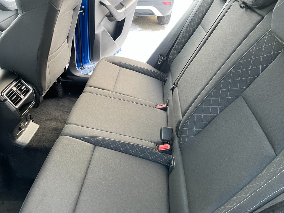 Skoda Karoq 1,0 TSi 115 Ambition 5d