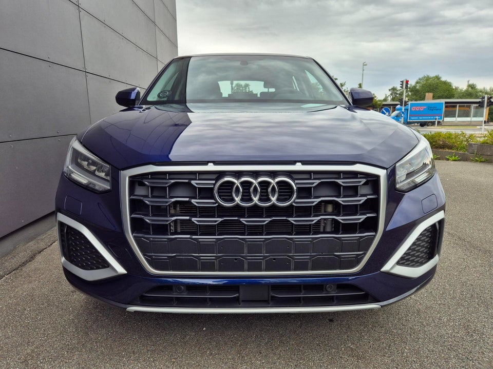 Audi Q2 35 TFSi Prestige S-tr. 5d