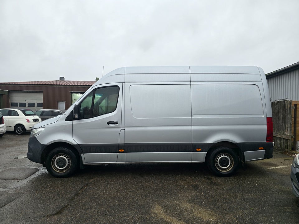 Mercedes Sprinter 316 2,2 CDi A2 Kassevogn aut. RWD