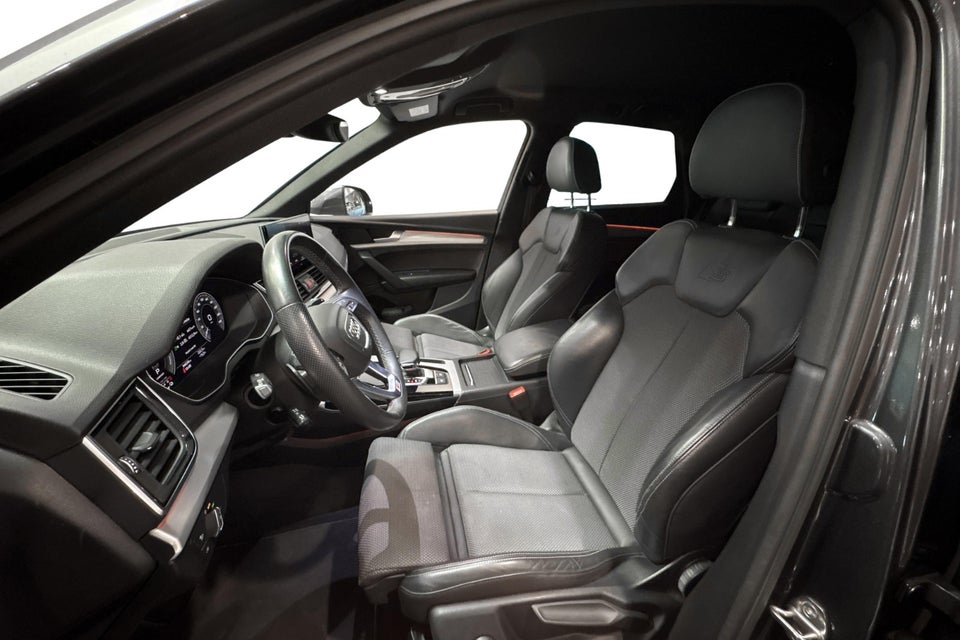 Audi Q5 50 TFSi e S-line quattro S-tr. 5d