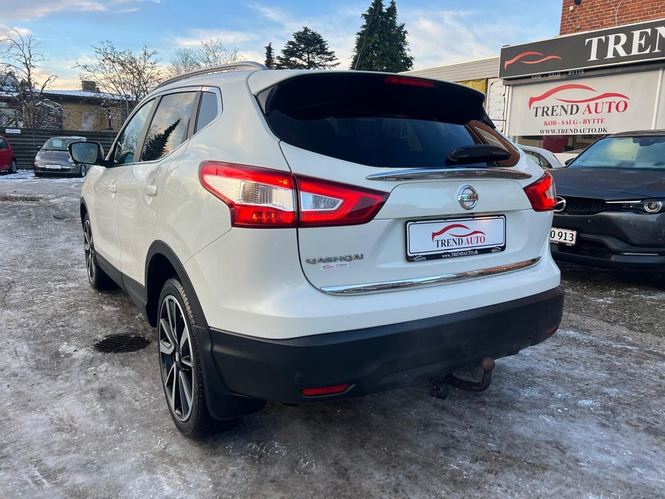 Nissan Qashqai 1,2 Dig-T 115 Tekna X-tr. 5d