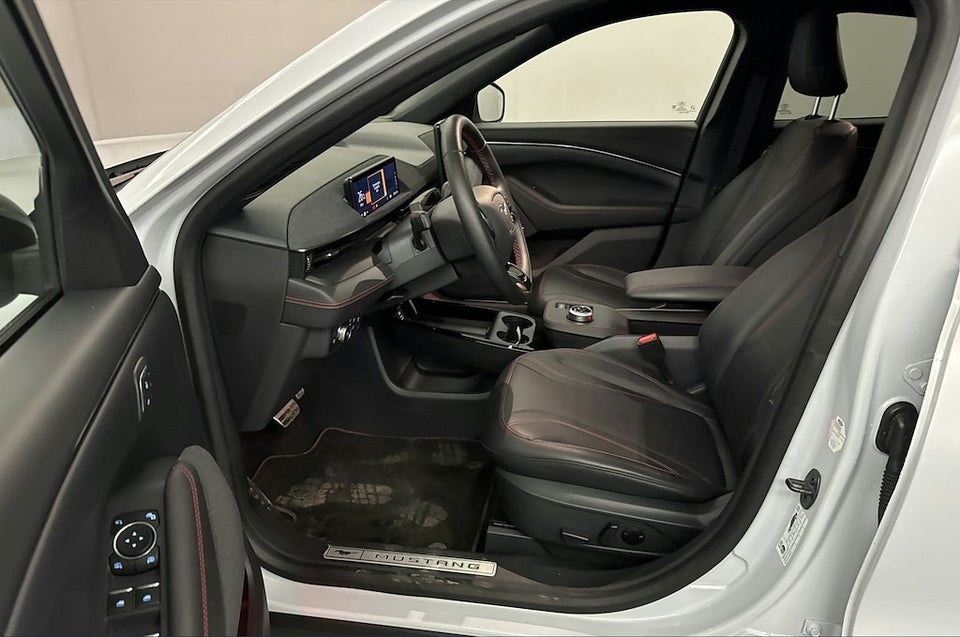 Ford Mustang Mach-E 88 Extended Range 5d