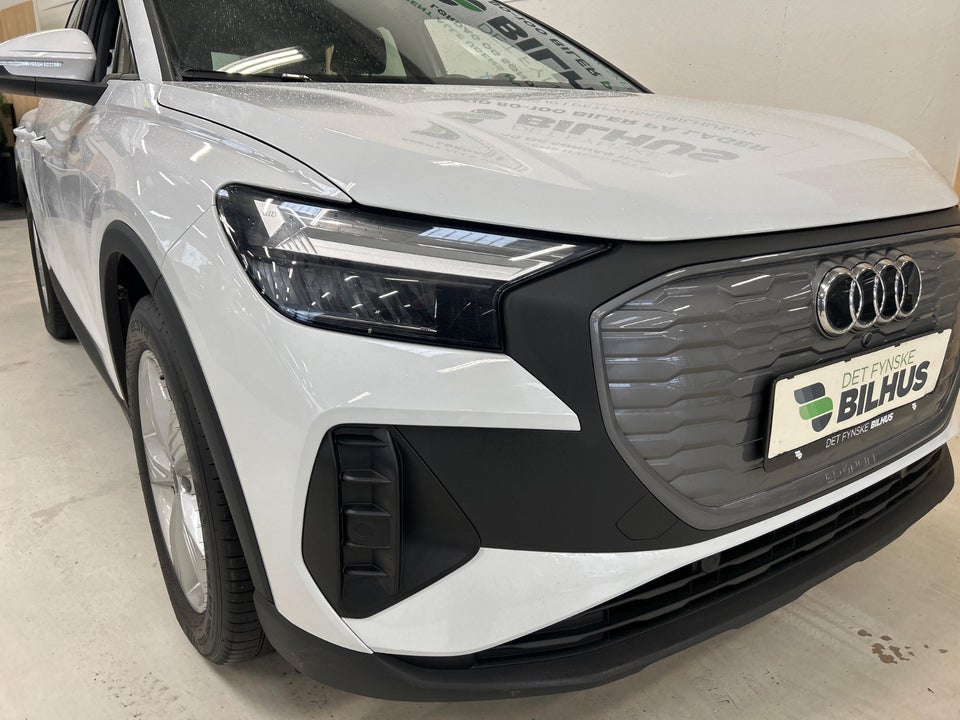 Audi Q4 e-tron 40  5d