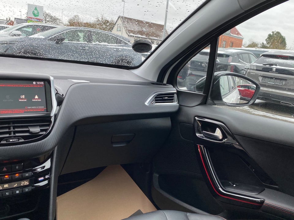 Peugeot 2008 1,5 BlueHDi 120 GT Line Sky EAT6 5d