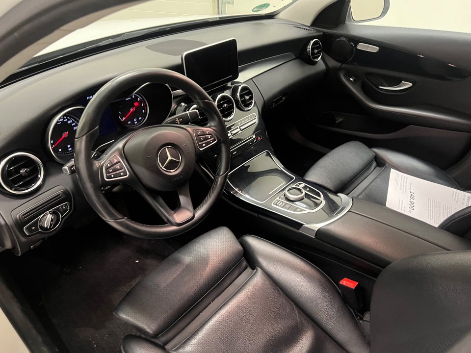 Mercedes C200 2,0 Business stc. aut. 5d