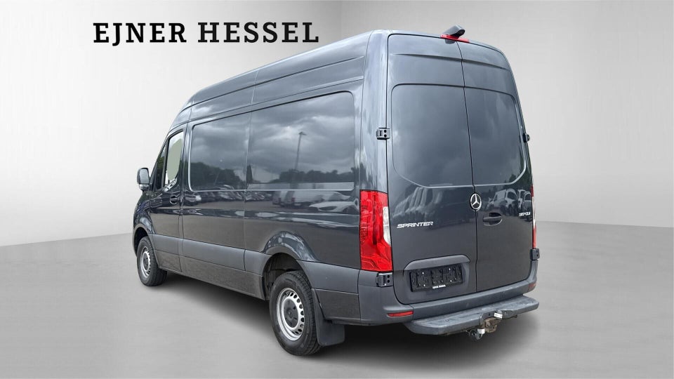 Mercedes Sprinter 317 2,0 CDi A2 Kassevogn aut. RWD