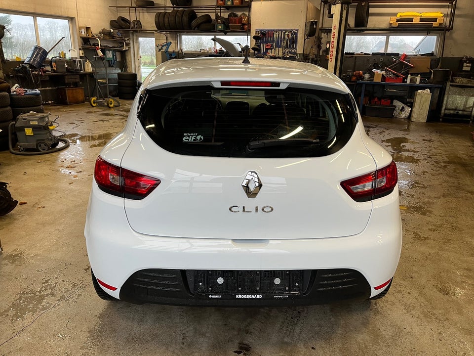 Renault Clio IV 0,9 TCe 75 Zen 5d