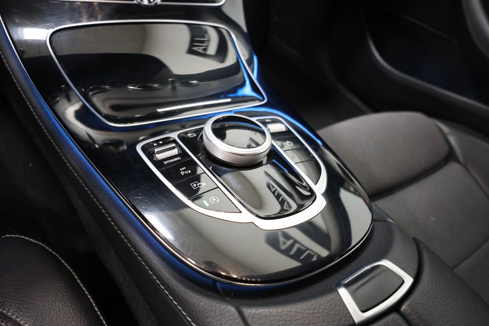 Mercedes E220 d 2,0 Avantgarde aut. 4d